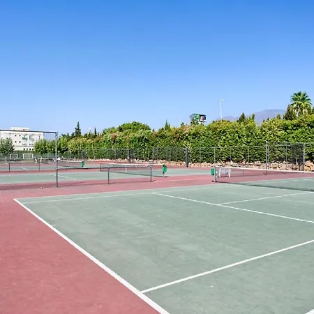Alcazaba Beach Holidays Apartament Estepona